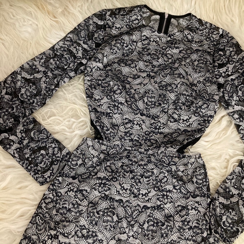 Alexis Deema Open Back Romper 1400 - Picture 7 of 16